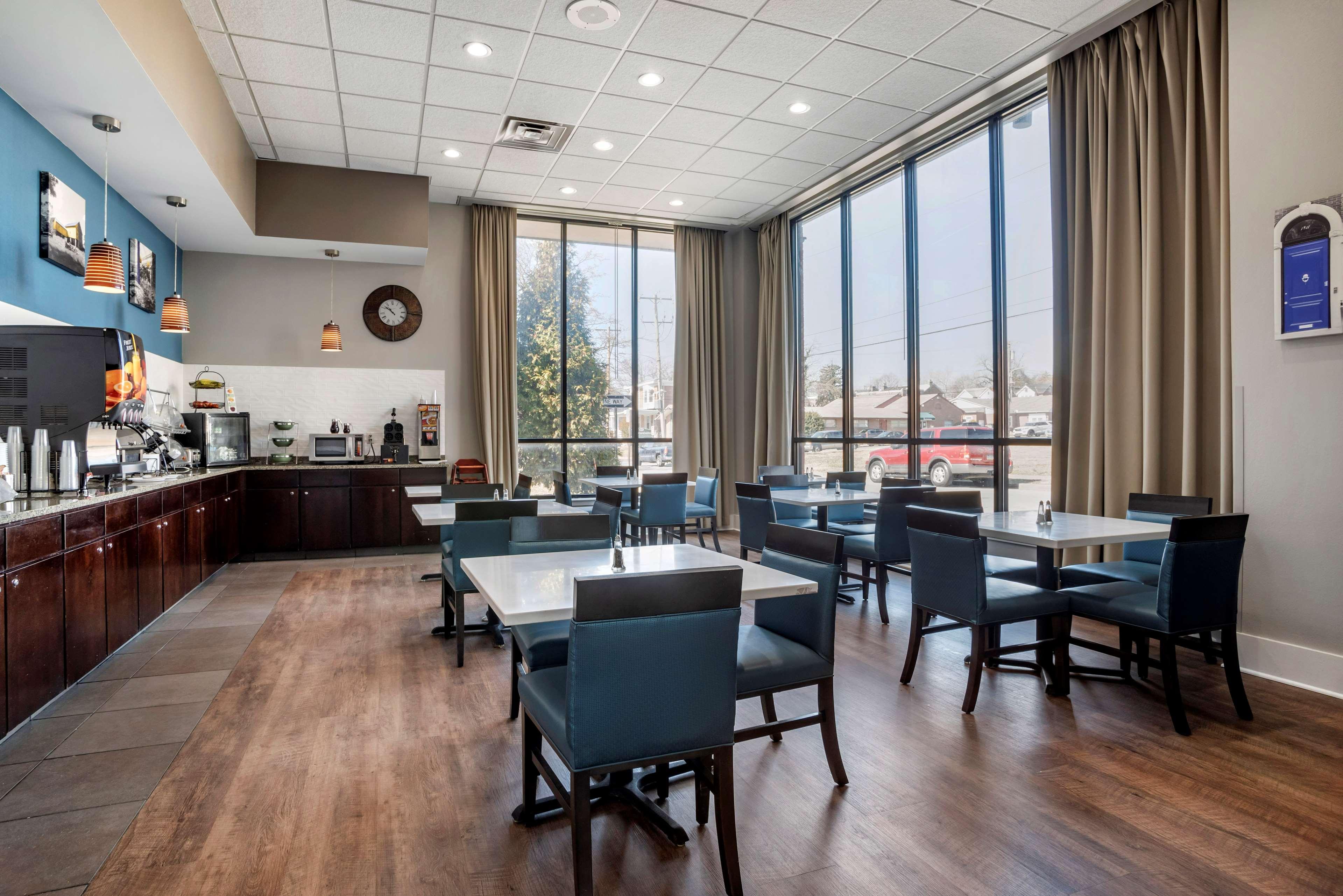 צ'סטר Best Western Plus Philadelphia Airport South - At Widener University מראה חיצוני תמונה